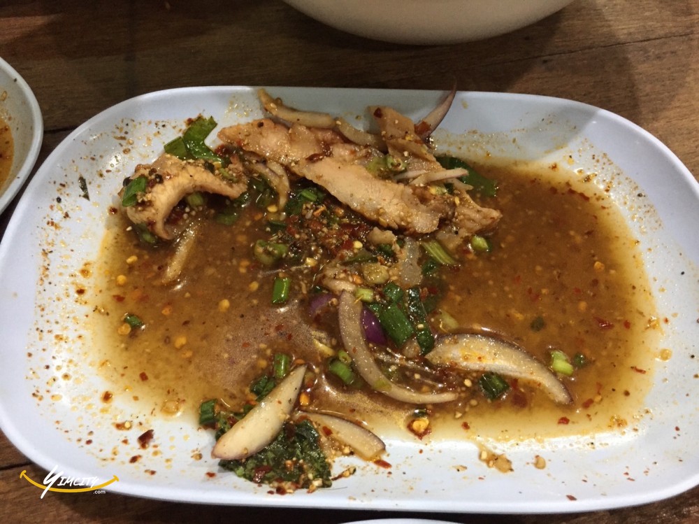 ส้มตำ แซ่บวัน (ตำซั่ว) รัชดา